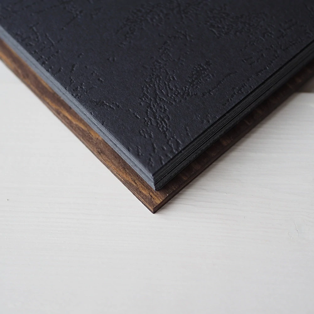 Dřevěné album s rozpojovacími kruhy – hnědá bříza