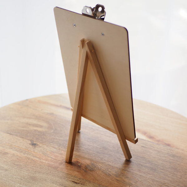 clipboard se stojánkem